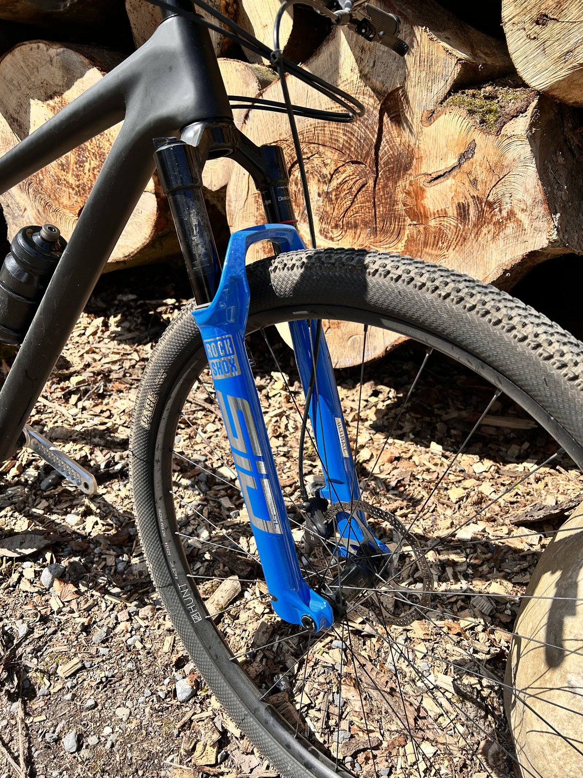 How good is an AliExpress Carbon MTB? – photo 3