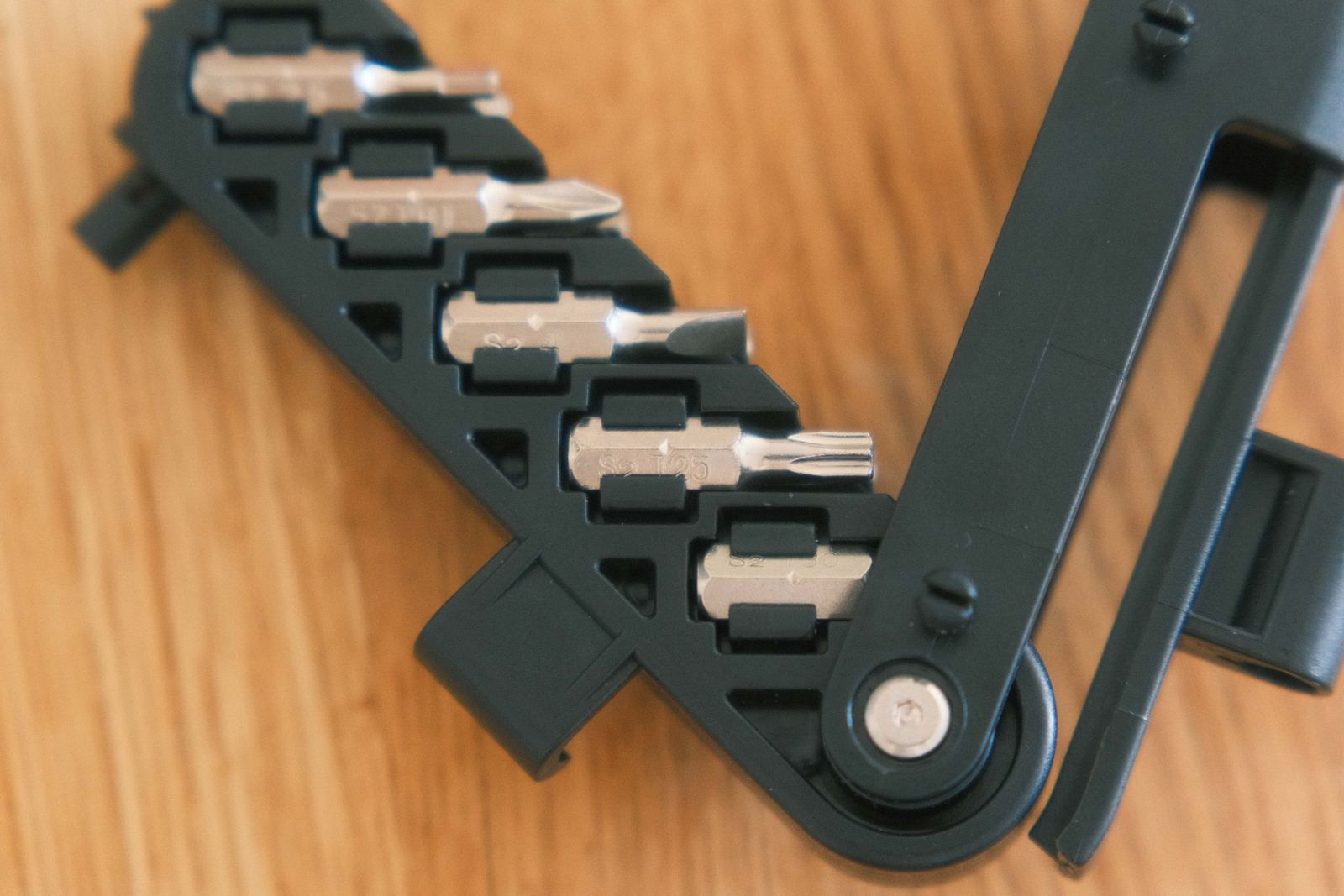 WEST BIKING Ratchet Multitool Review: A Portable Tool That Actually Works – photo 3